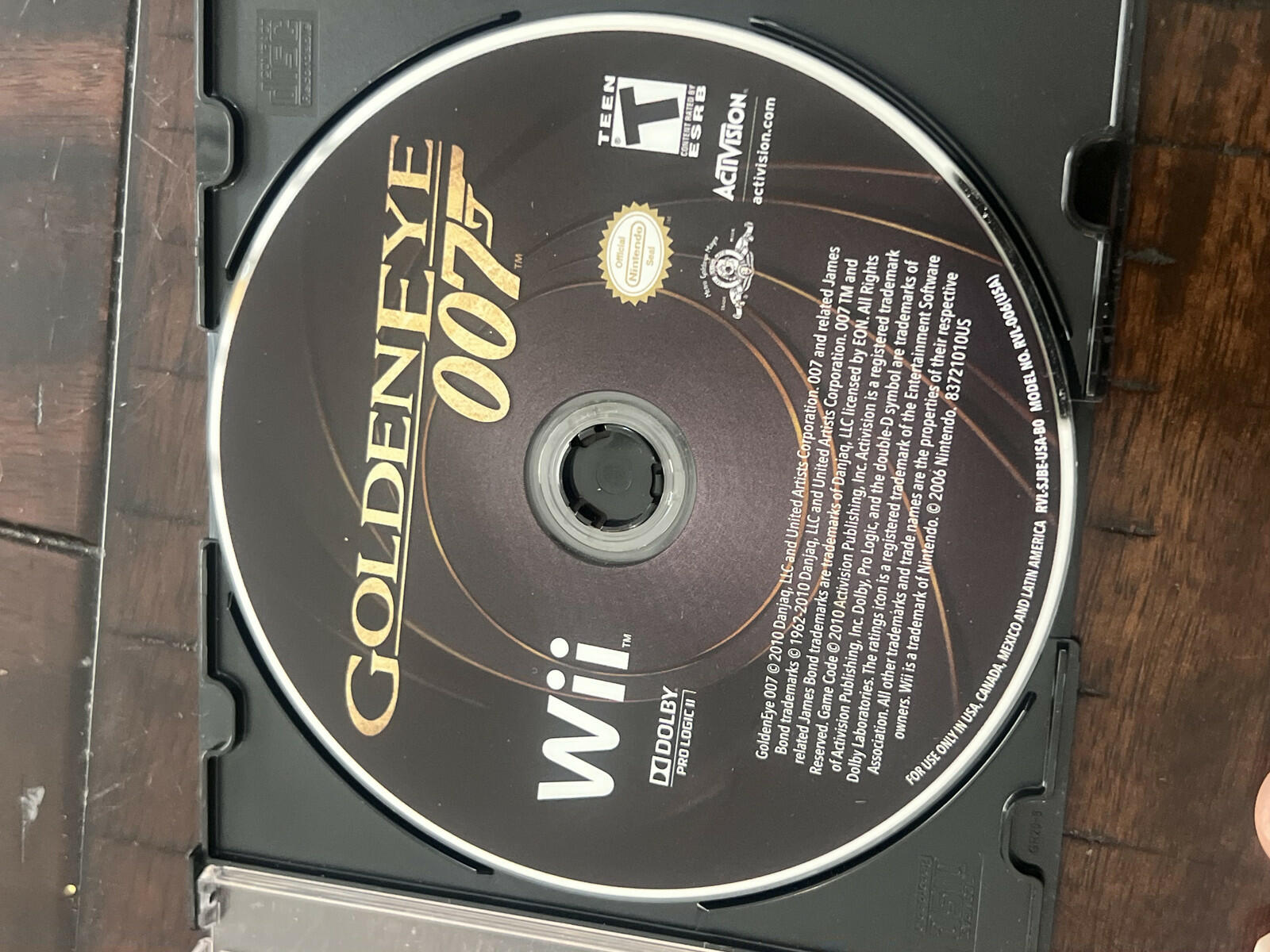 007 GoldenEye (Nintendo Wii, 2010) DISC ONLY