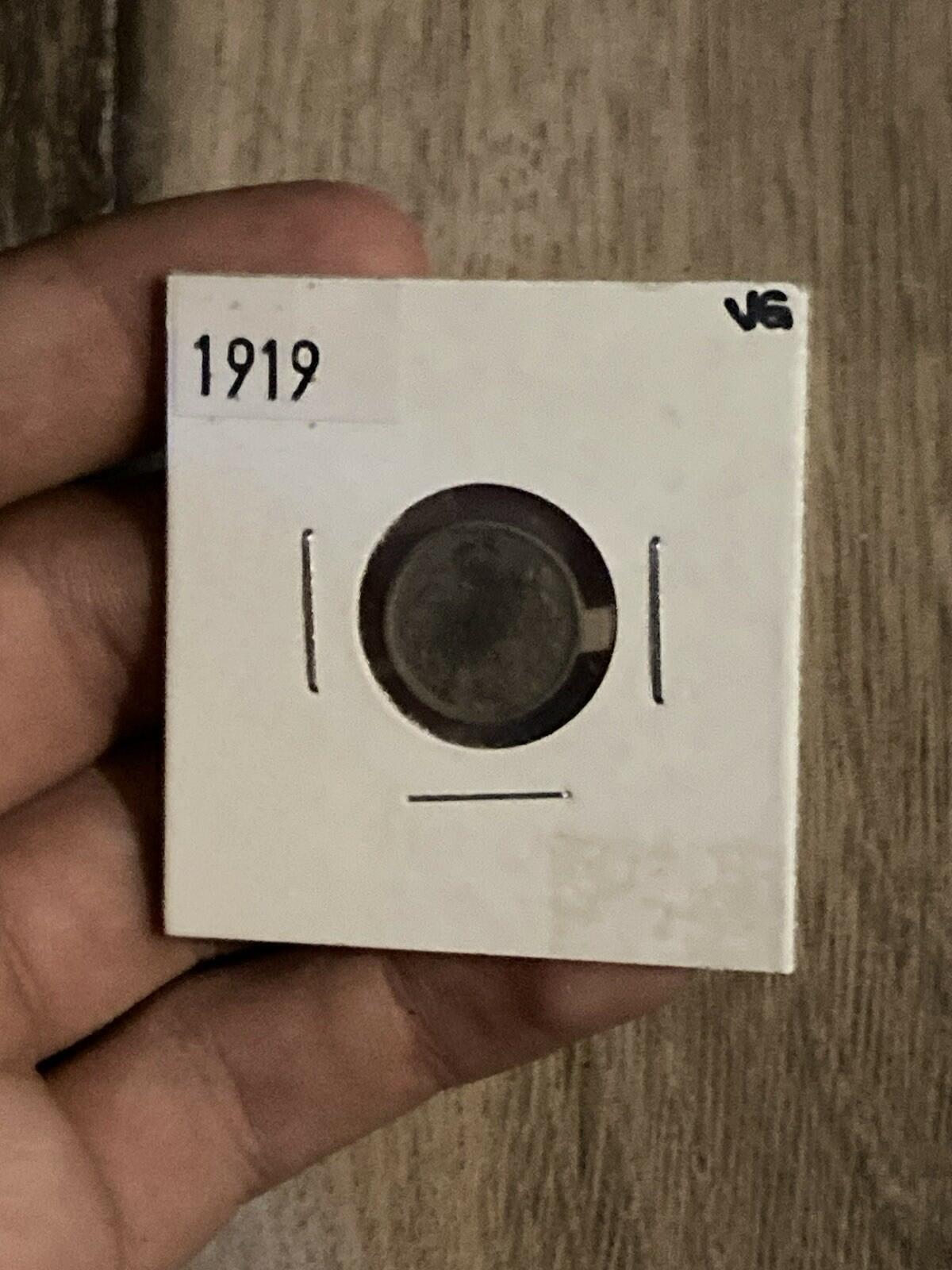 1919 Canada 5c Five Cents Silver Coin Half Dime