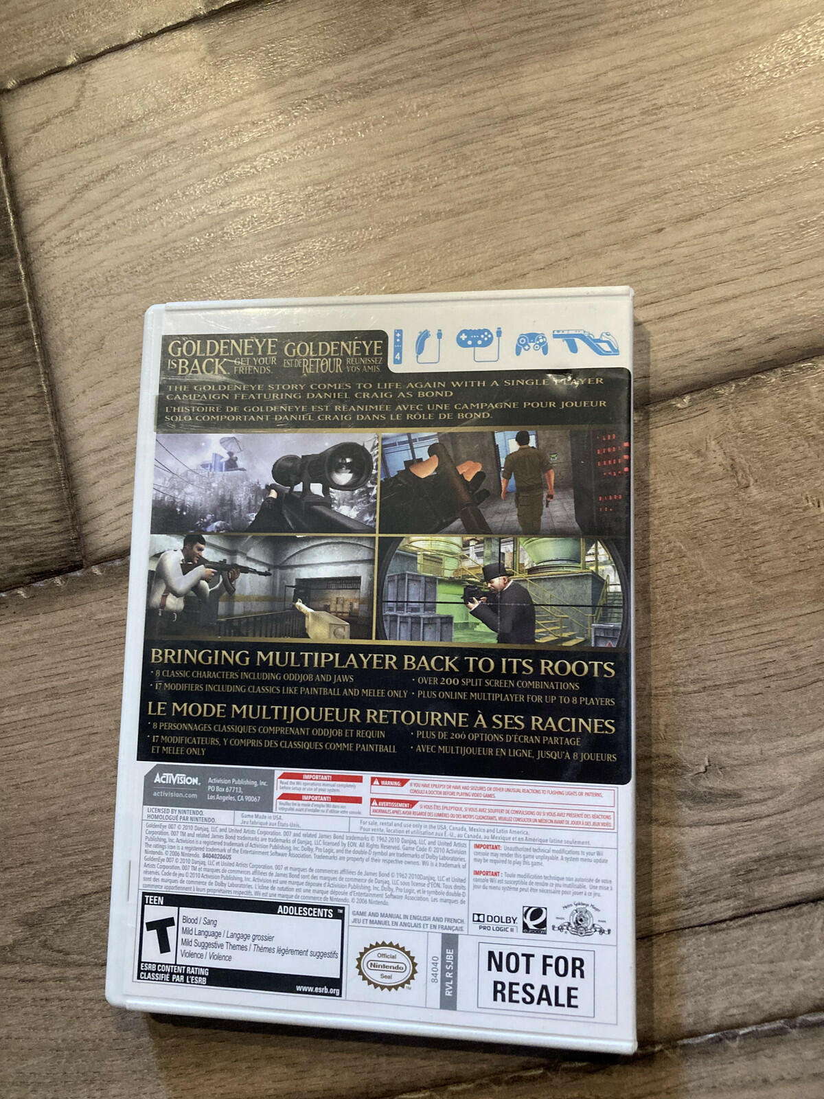 007 GoldenEye (Nintendo Wii, 2010) CIB COMPLETE