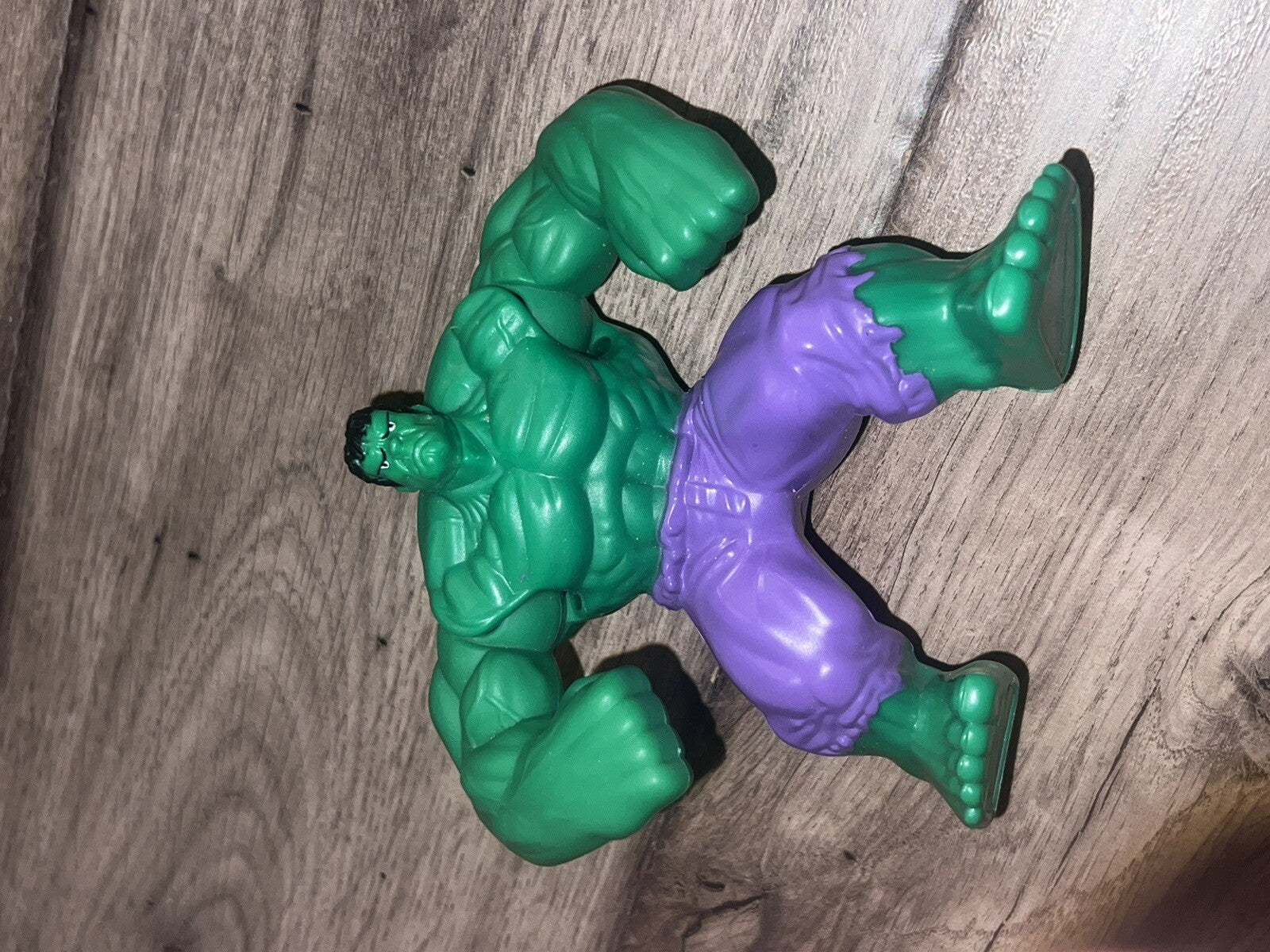 2010 McDonald’s Marvel Incredible Hulk Fist Pounding Figure 4”