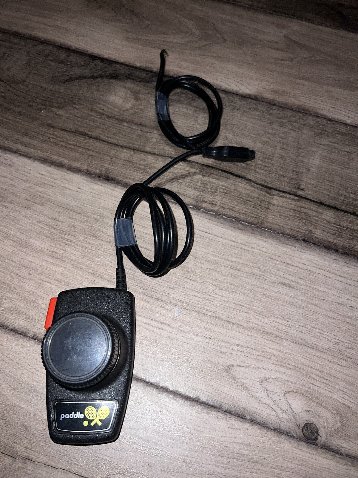 Atari Wireless Pong Paddle ARC300 2.4 GHz Gaming BROKEN