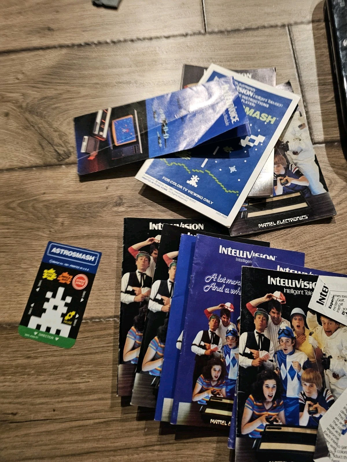Lot Of  Vintage Intellivision Pamphlets Manuals Catalogs Nice