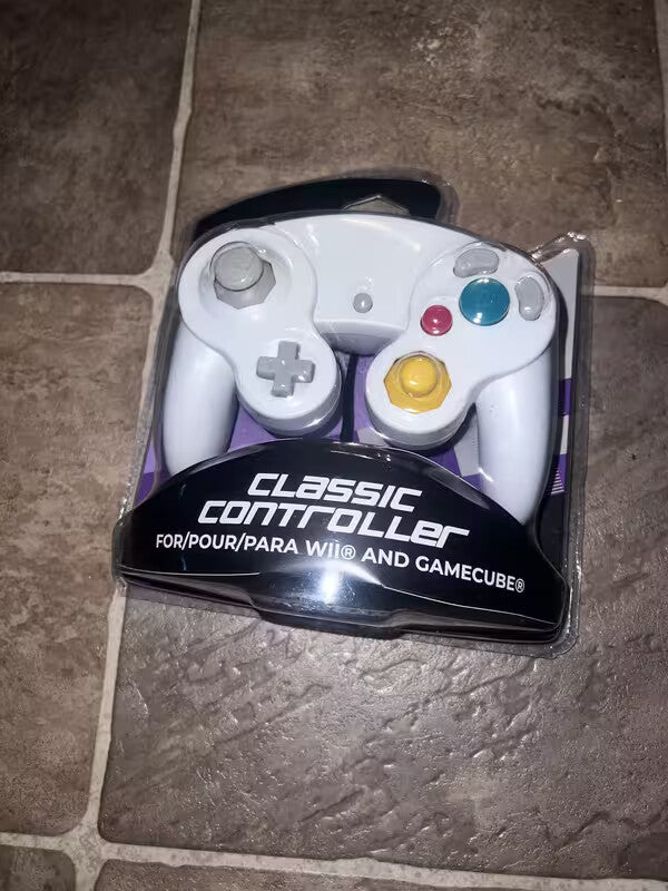 Classic Controller White Nintendo GameCube Console Video Game System NEW SEALED