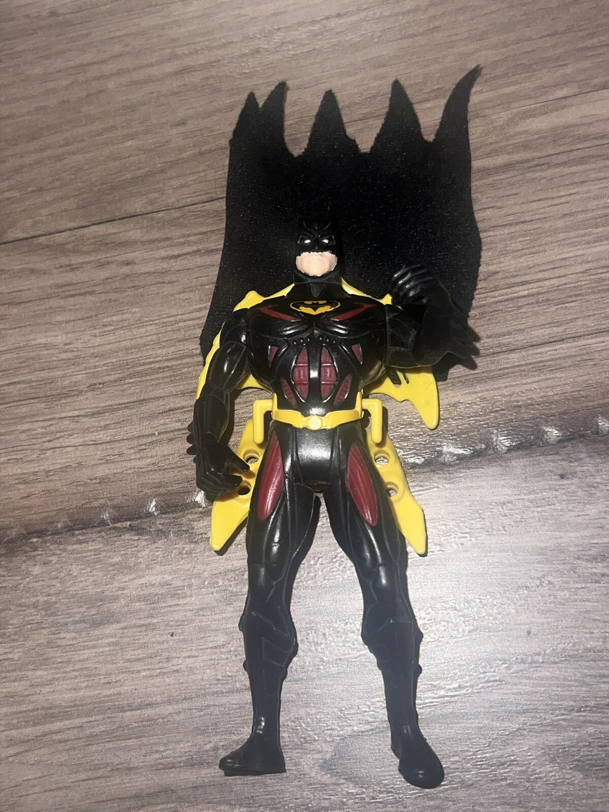 Batman Forever Blast Cape Batman  Figure W/Cape 1995 Kenner Vintage