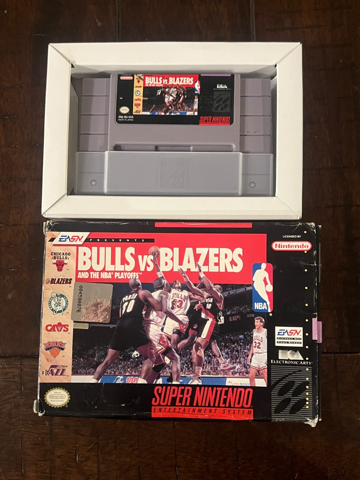 Bulls vs. Blazers and the NBA Playoffs (Super Nintendo, 1992) NO MANUAL