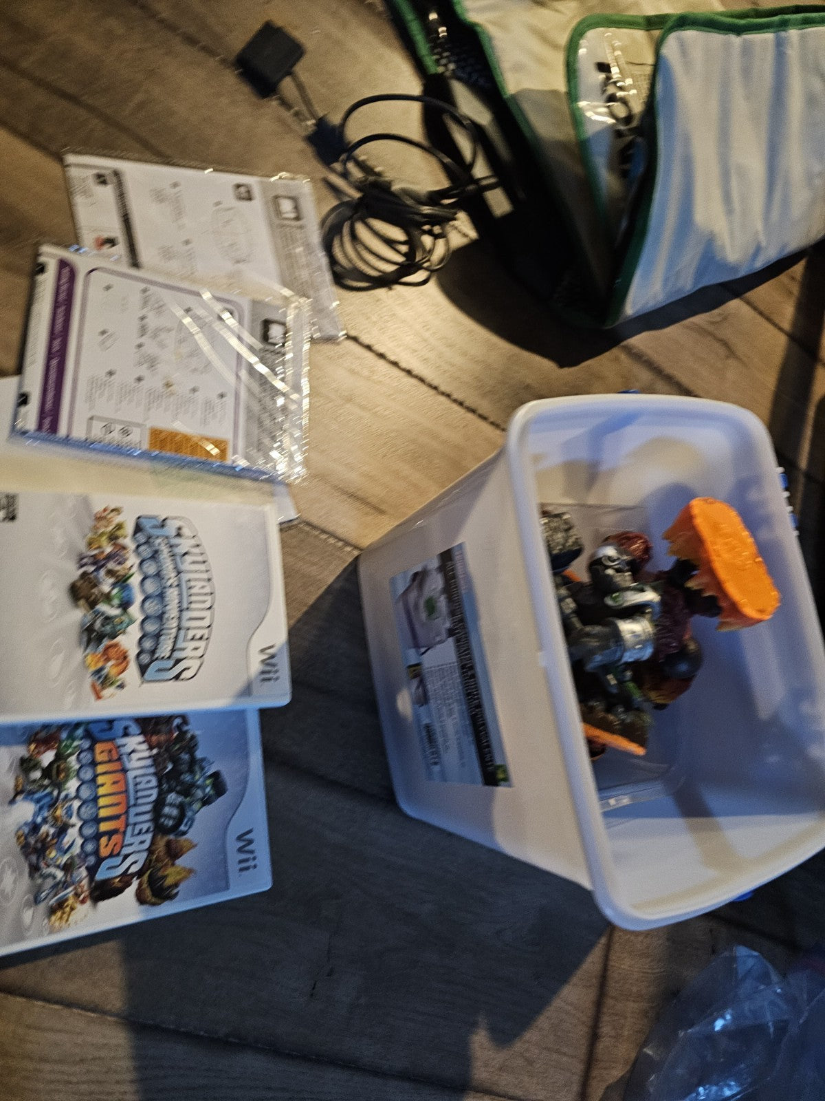 Activision Skylanders Bundle with Games and Accessories Wii