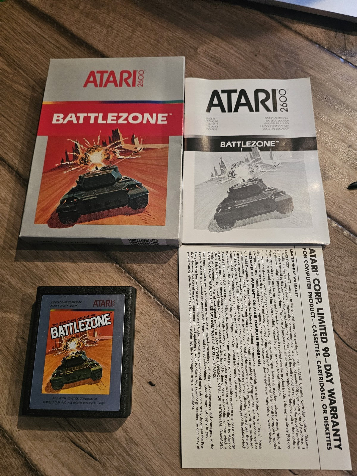 Battlezone (Atari 2600, 1983) CIB COMPLETE ALTERNATE BOX