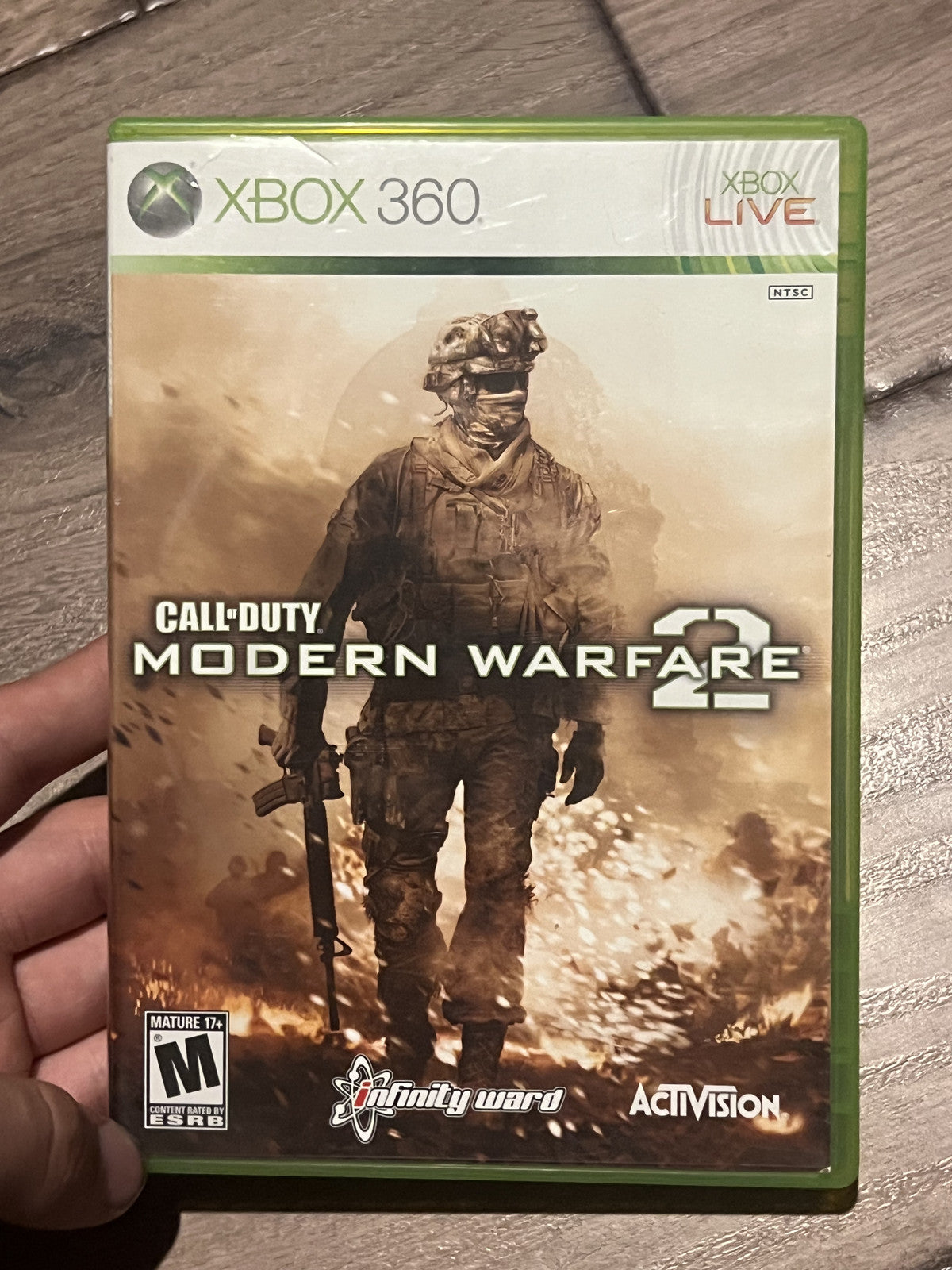 Call of Duty Modern Warfare 2 (Microsoft Xbox 360, 2009) CIB COMPLETE