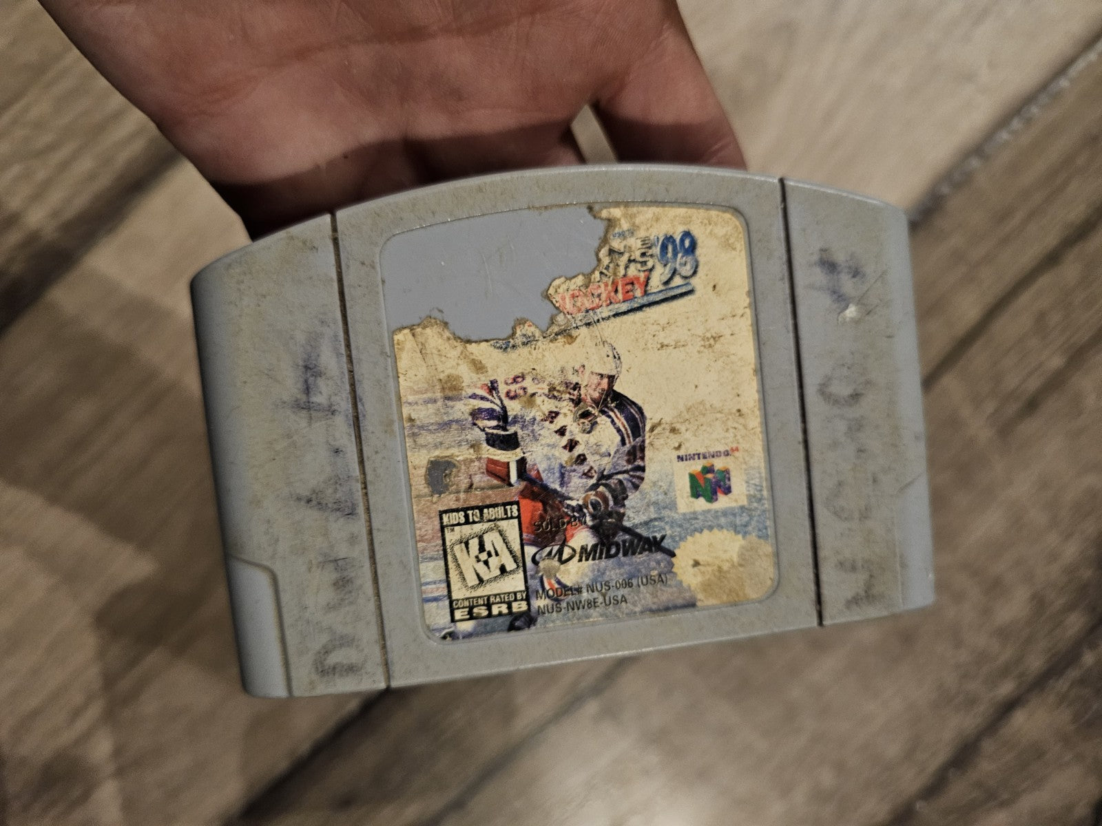 Wayne Gretzky’s 3D Hockey 98 (Nintendo 64 N64, 1997) CART ONLY