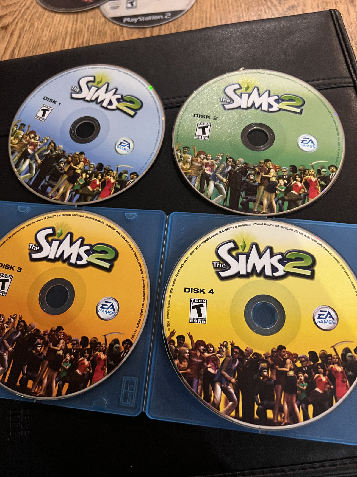The Sims 2 (PC, 2004) Base Game, 4 Discs Only