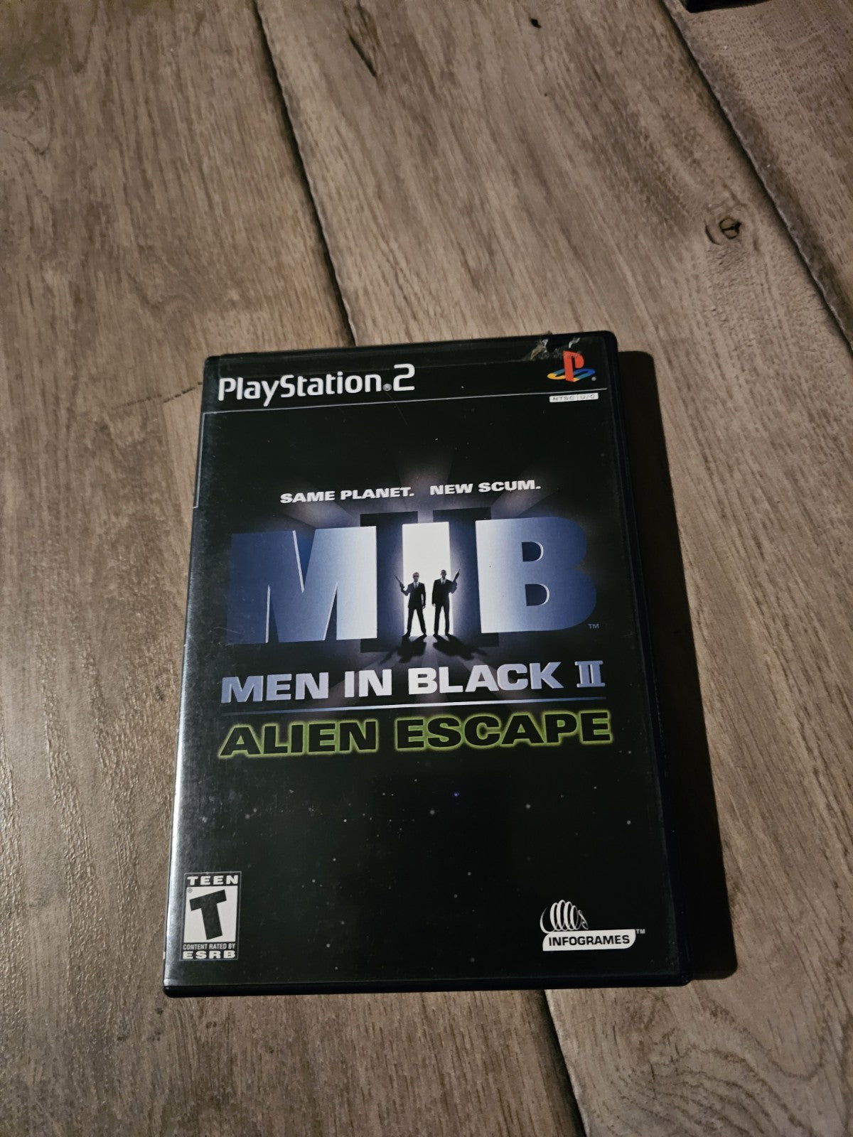 MIB Men in Black II: Alien Escape (Sony PlayStation 2, 2002) CIB COMPLETE