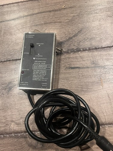 Vintage Texas Instruments Video Modulator UM1381 TI-99/4A