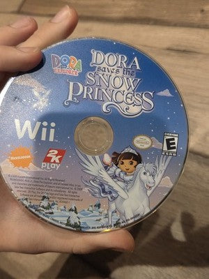 Dora the Explorer: Dora Saves the Snow Princess (Nintendo Wii, 2008) DISC ONLY