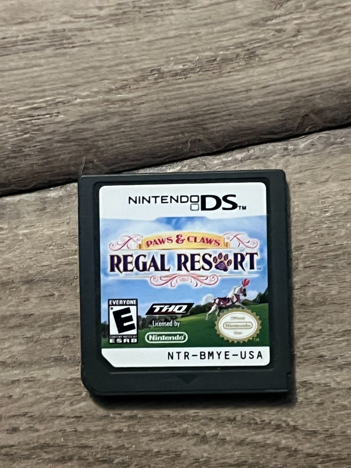 Paws & Claws: Regal Resort (Nintendo DS, 2010) CART ONLY