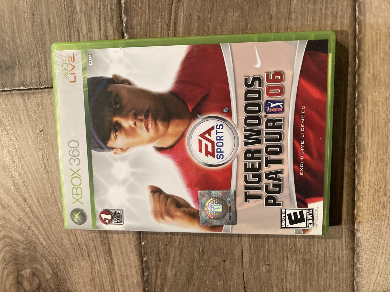Tiger Woods PGA Tour 06 (Microsoft Xbox 360, 2005) CIB
