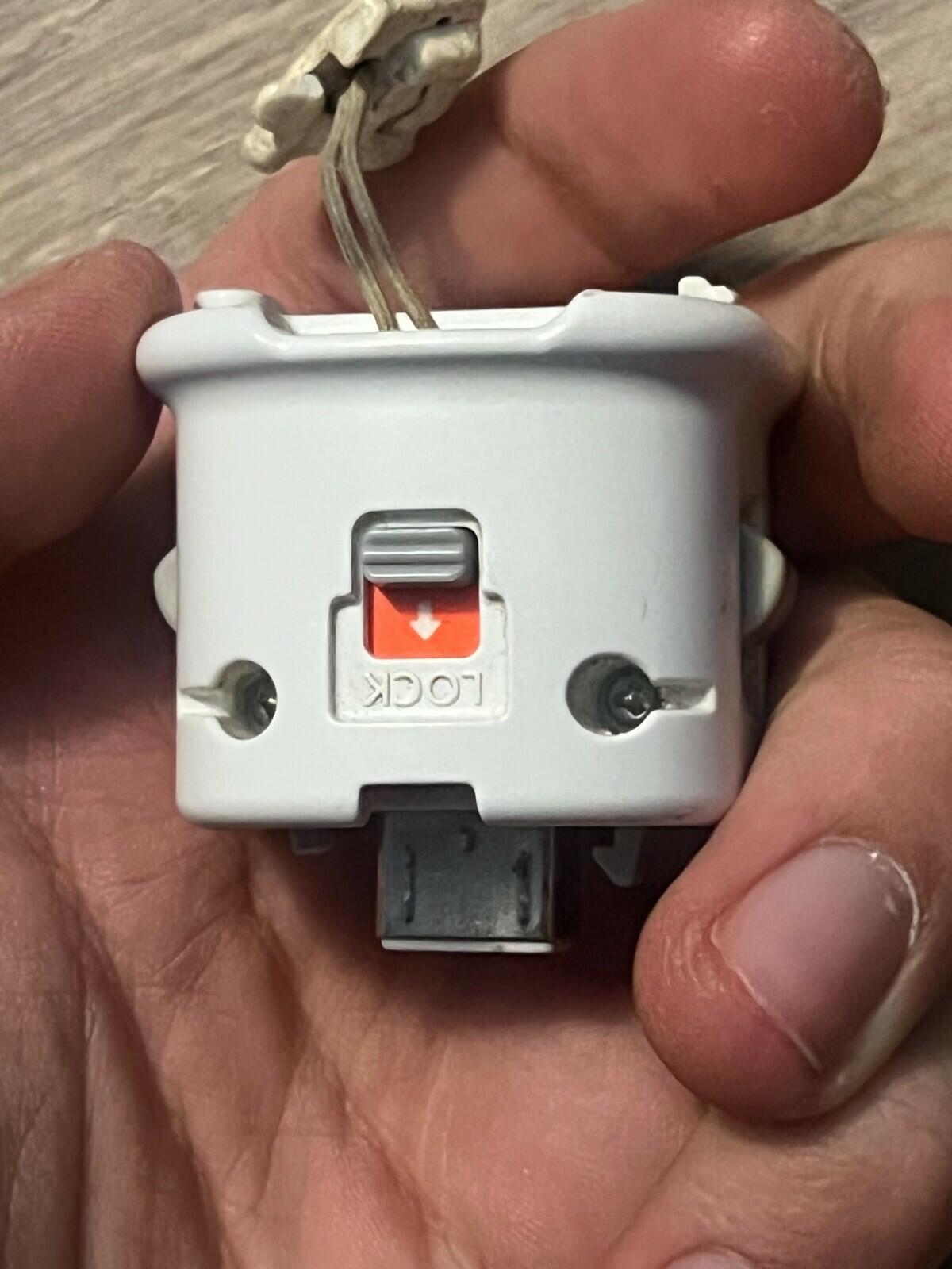 Wii MotionPlus Adapter for Nintendo Wii Remote White RVL-026