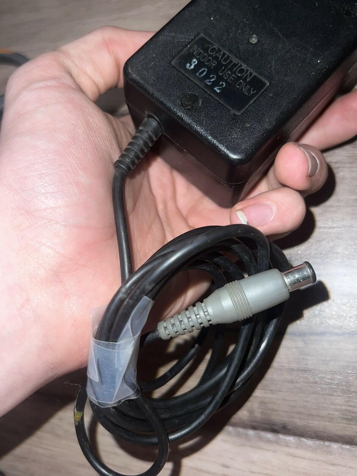 Korean Hyundai Super Comboy Nintendo SNES AC Adapter Power Supply SNSN-002(KOR)