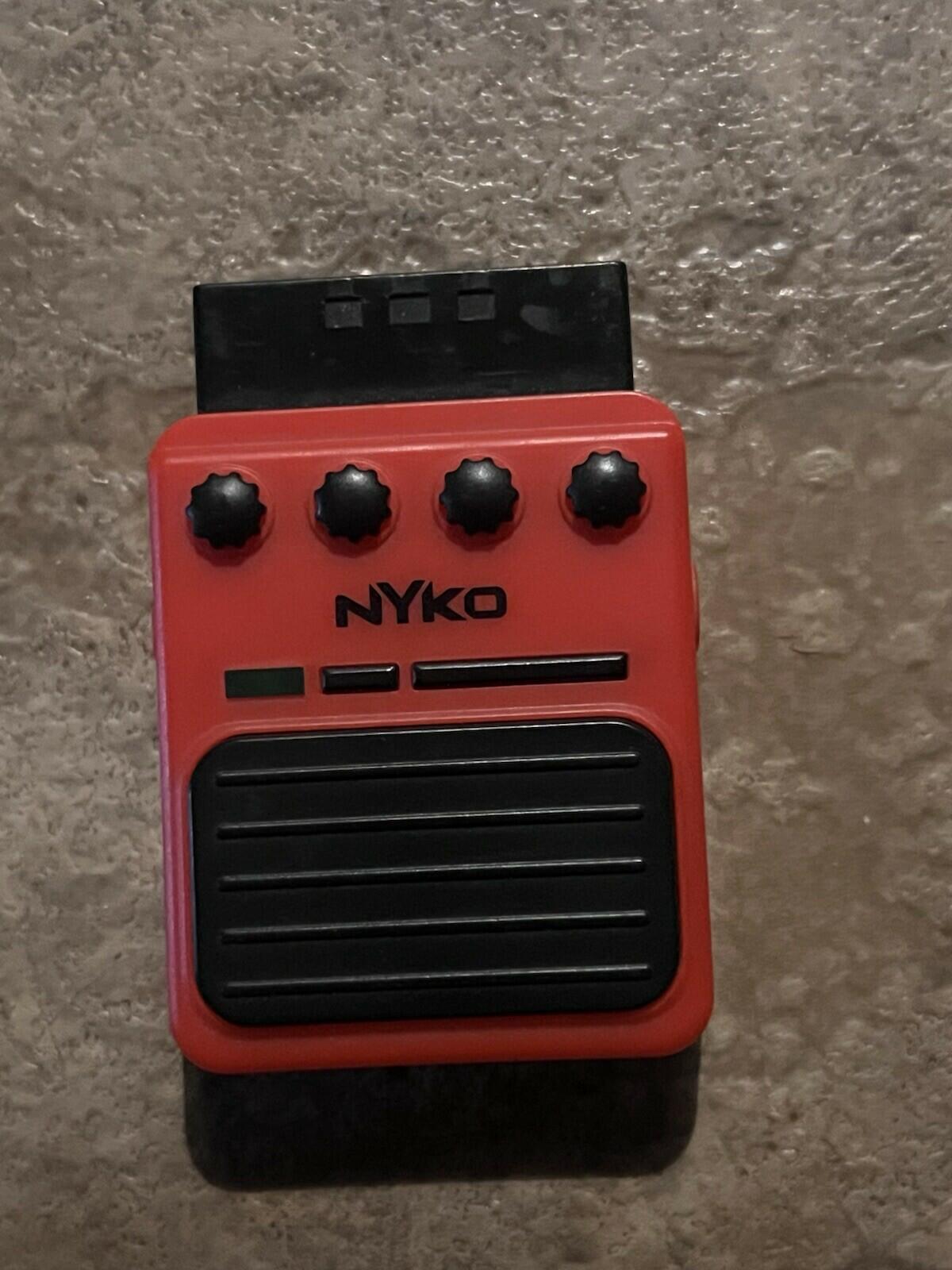 Guitar Hero Sony Play Station 2 PS2 80592-E14-0611 Front Man NYKO Dongle