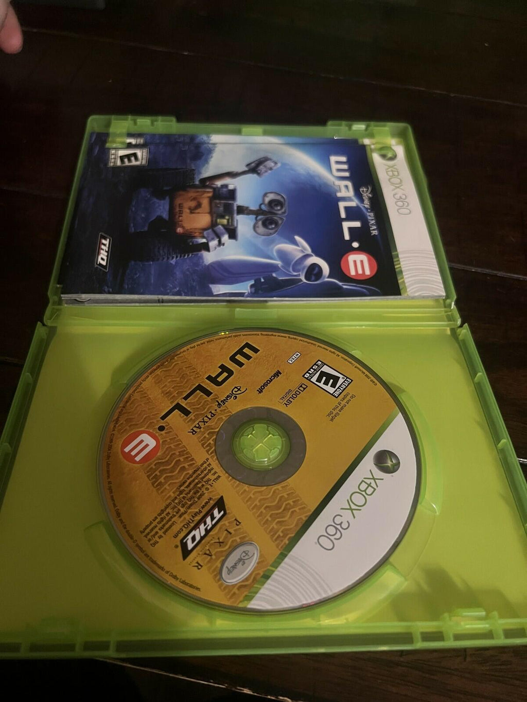 Wall-E (Microsoft Xbox 360, 2008) CIB COMPLETE