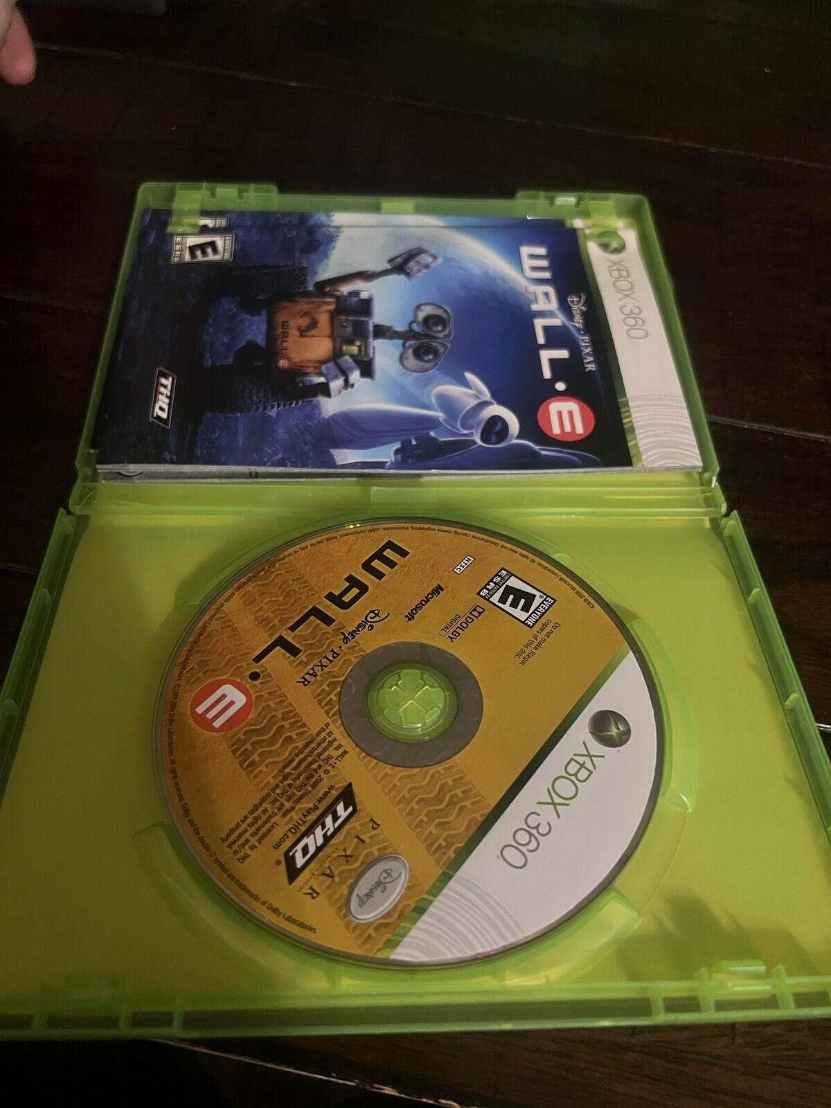 Wall-E (Microsoft Xbox 360, 2008) CIB COMPLETE