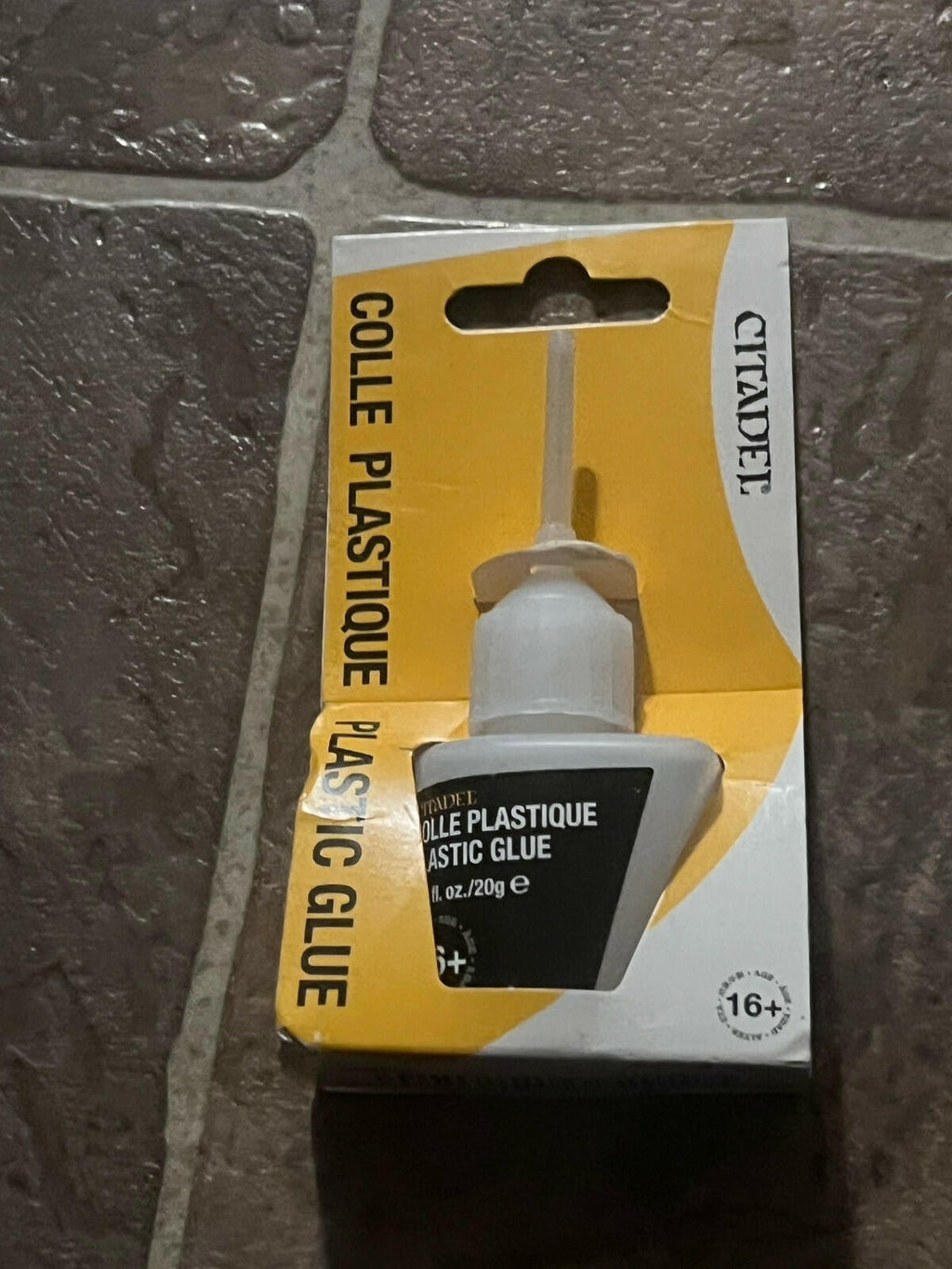 Citadel Plastic Glue BRAND NEW