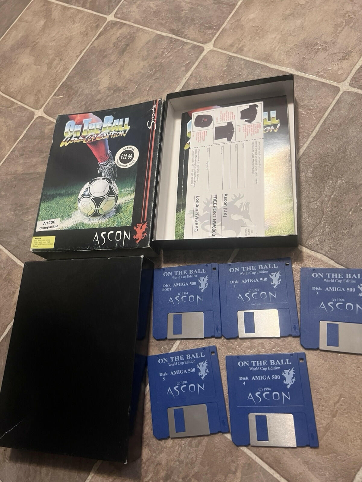 On The Ball World Cup Edition Ascon (Commodore Amiga) CIB COMPLETE IN BOX