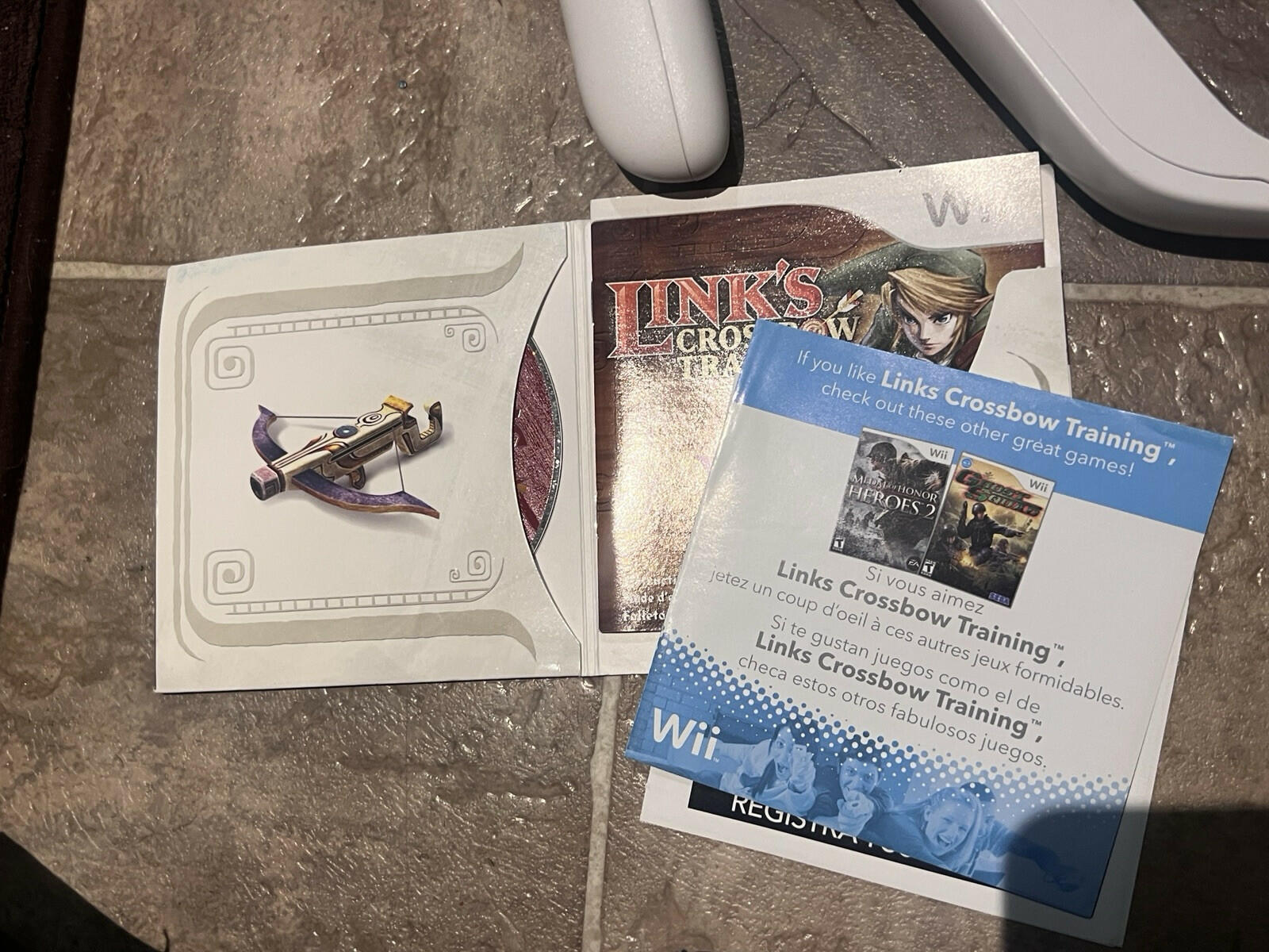 Nintendo Wii Zapper Gun With Link's Crossbow Training Game