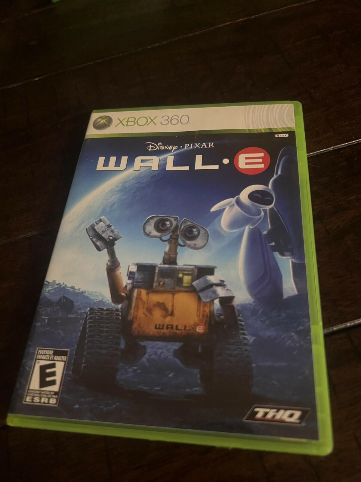 Wall-E (Microsoft Xbox 360, 2008) CIB COMPLETE