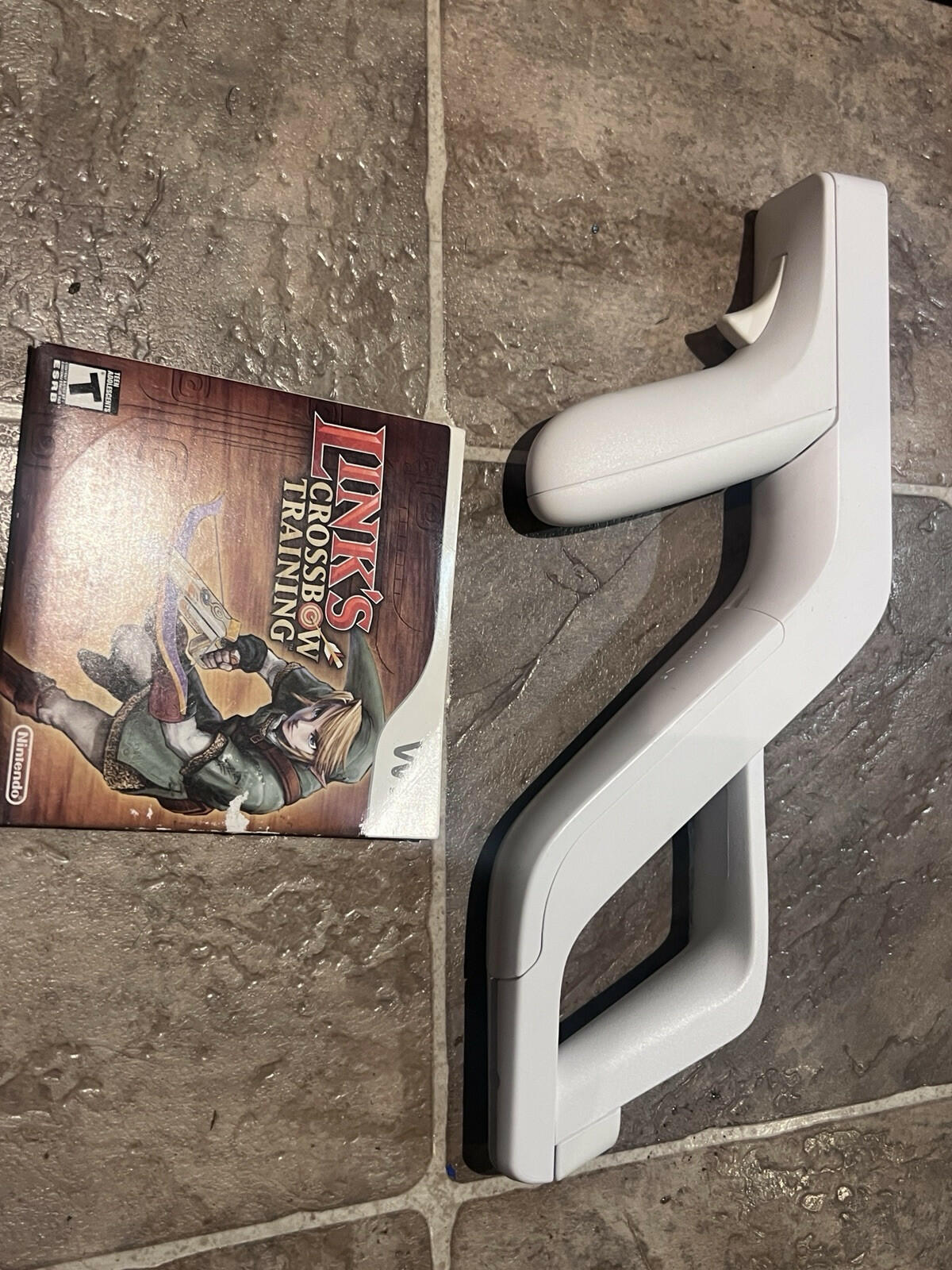 Nintendo Wii Zapper Gun With Link's Crossbow Training Game