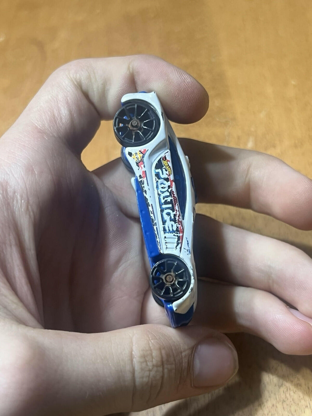 2010 Hot Wheels Speed Trap HWPD Police White Diecast Car