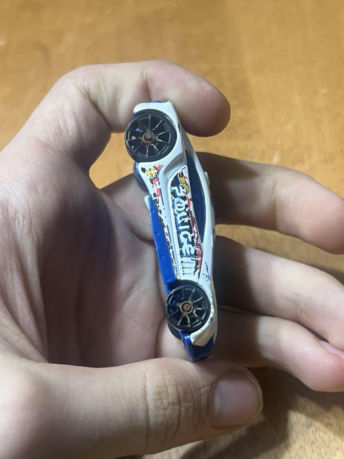 2010 Hot Wheels Speed Trap HWPD Police White Diecast Car