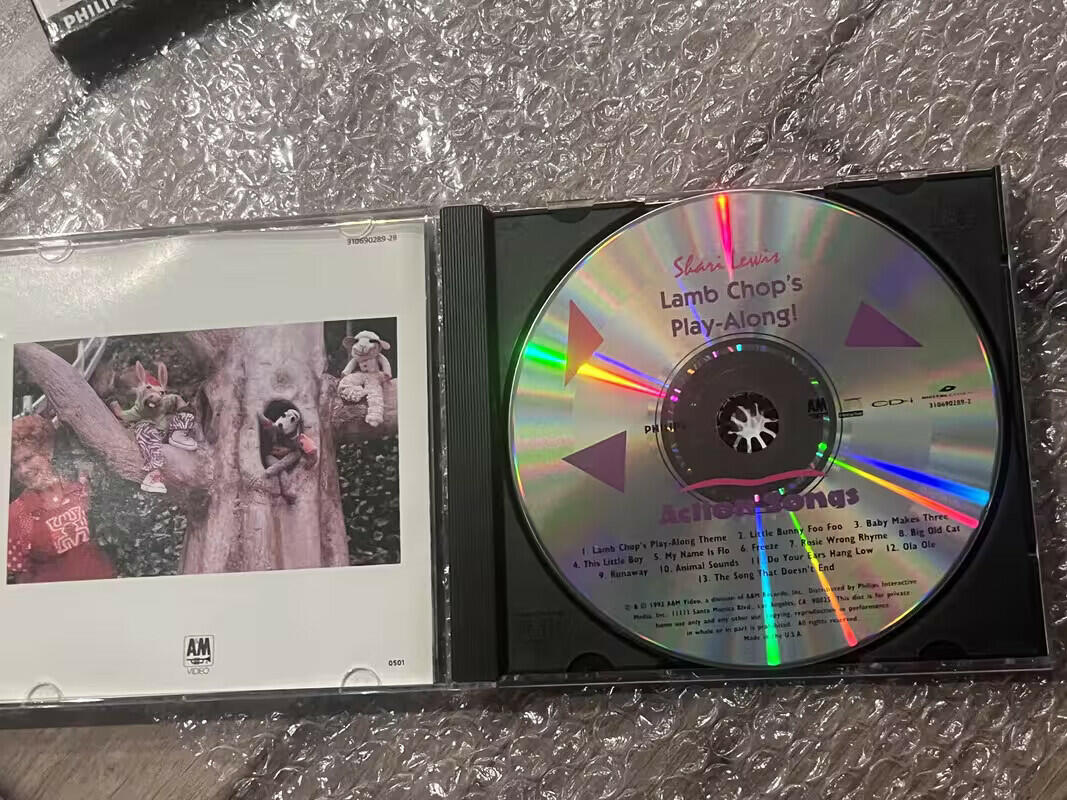 Shari Lewis Lamb Chop’s Play-Along Action Songs (Philips CD-i CDI, 1995) CIB