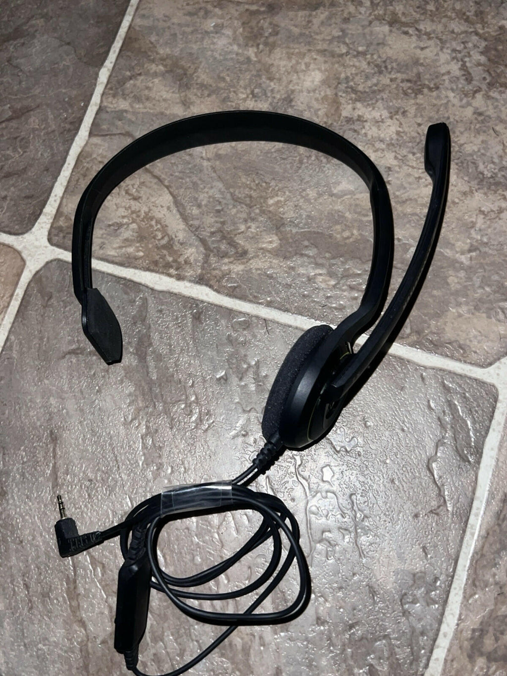 Sennheiser X2 Wired Xbox 360 Live Headset Noise-Cancelling Boom Microphone