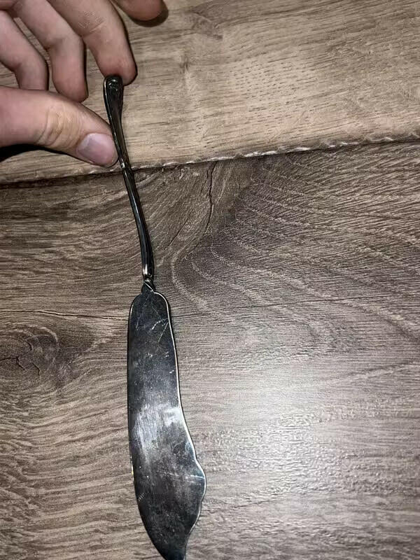 Oneida Community Reliance Twisted Handle Butter Knife A1 Silver Plate