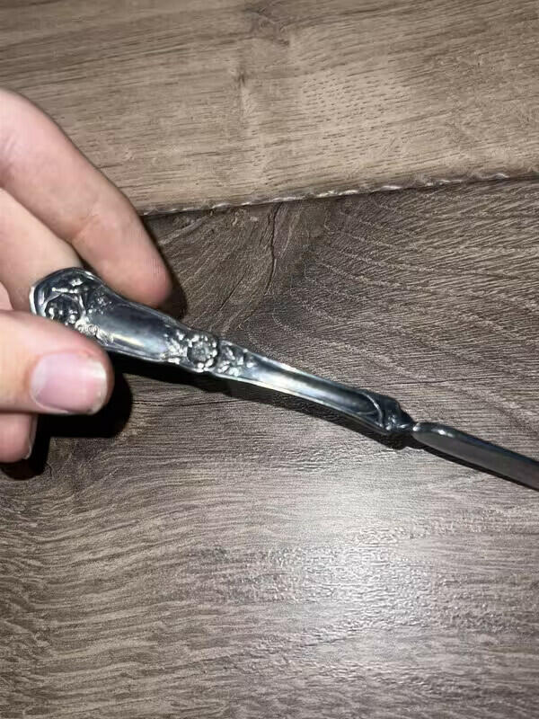 Oneida Community Reliance Twisted Handle Butter Knife A1 Silver Plate