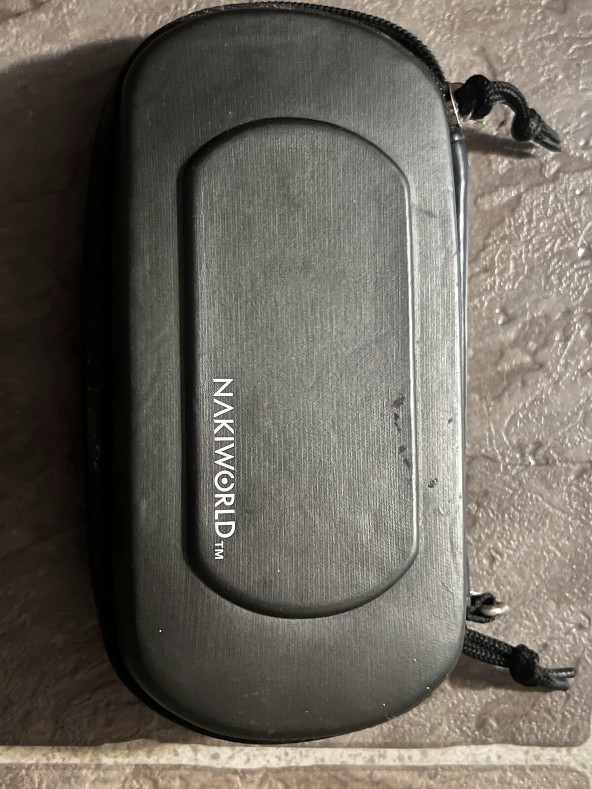 Sony psp carrying case From Nakiworld has space for games