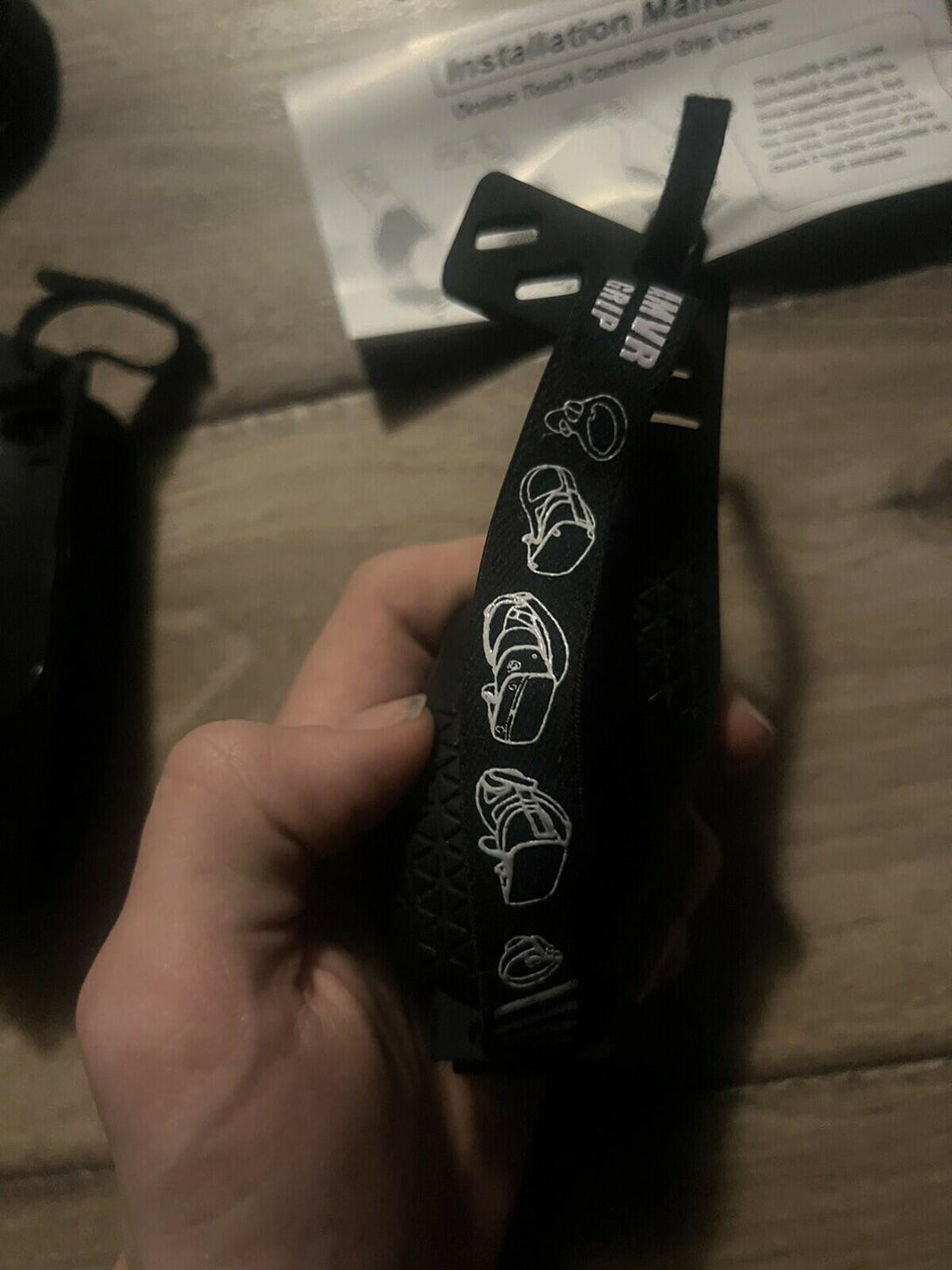 AMVR Touch Controller Grip Cover for Oculus Quest 2 Anti-Throw Sleeve CIB