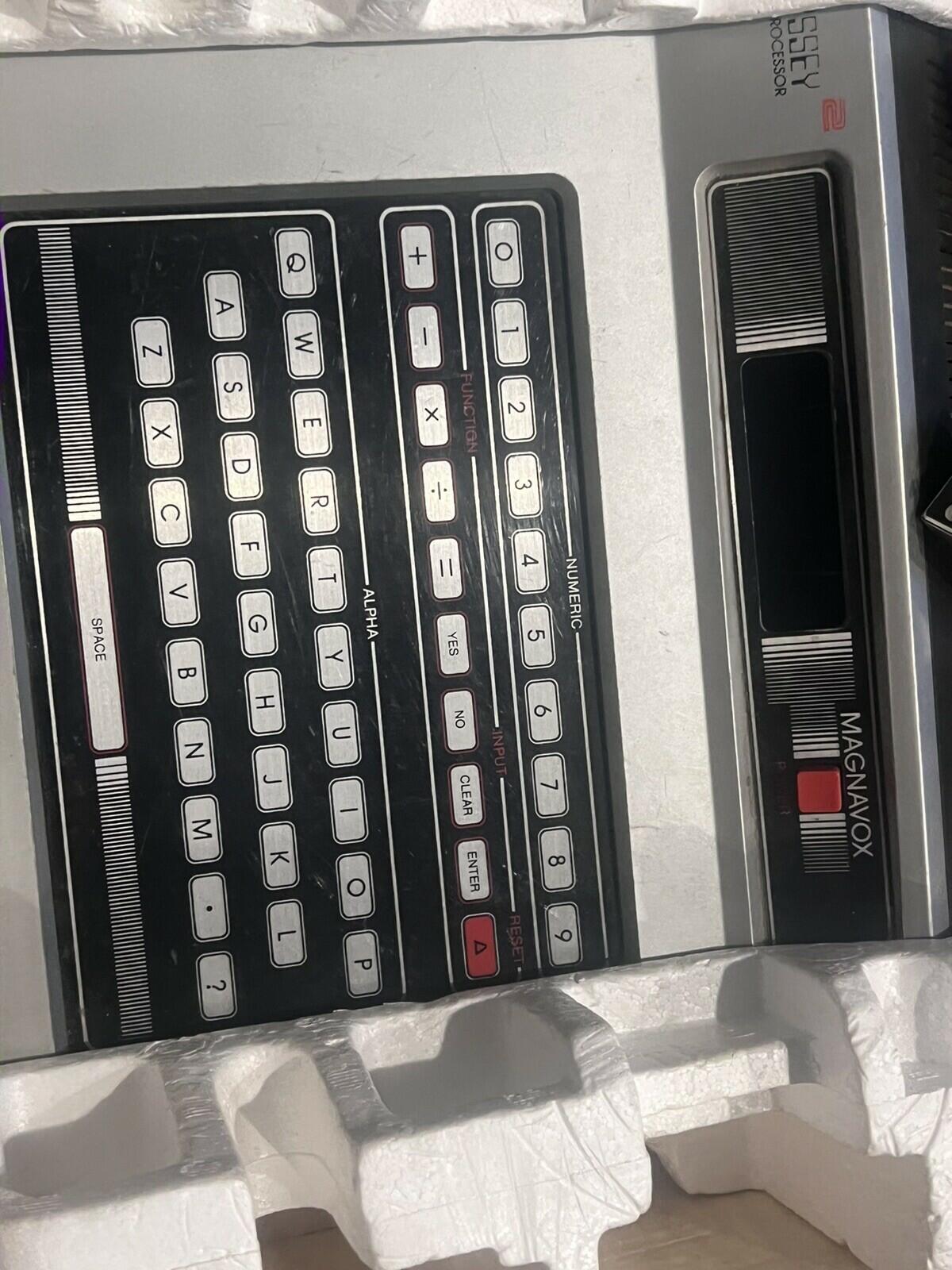 Magnavox Odyssey 2 Computer Video Game Console Complete in Box CIB