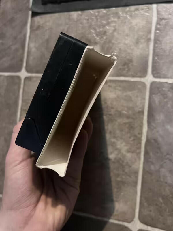 The Lost World: Jurassic Park (VHS, 1997)