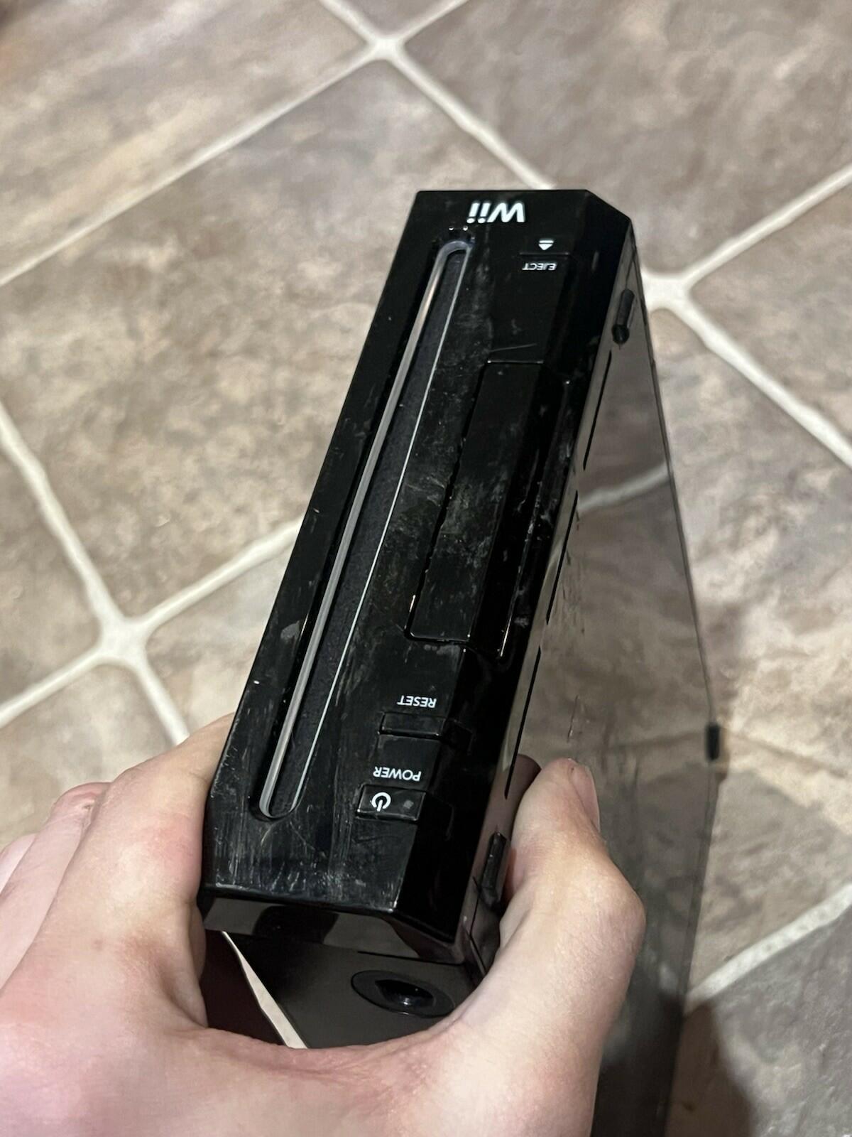 Nintendo Wii Gamecube Compatible Console Only Black RVL-001 Tested Working