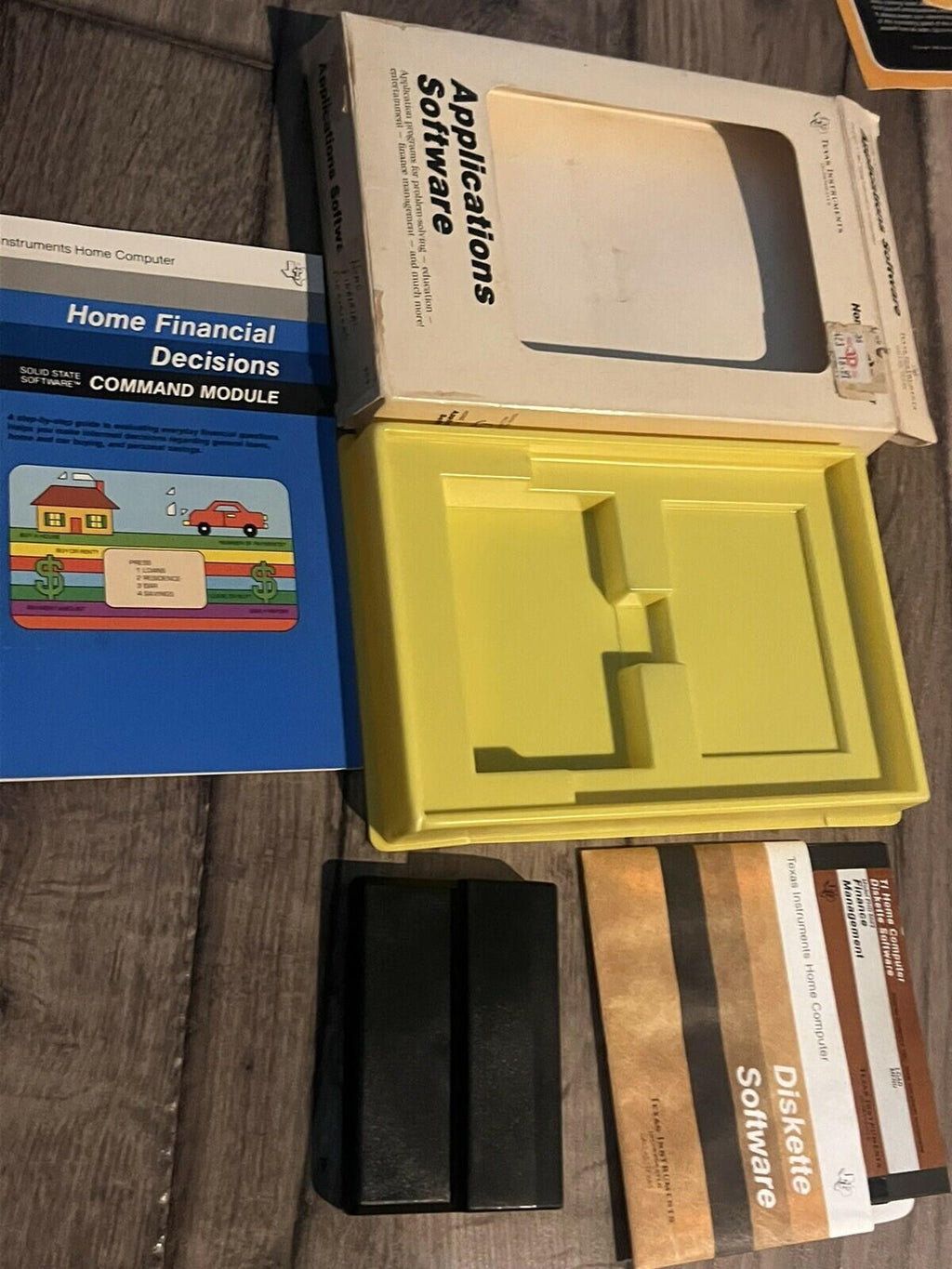 Texas Instruments TI-99/4A App Software & Manual Home Financial Decisions 1979