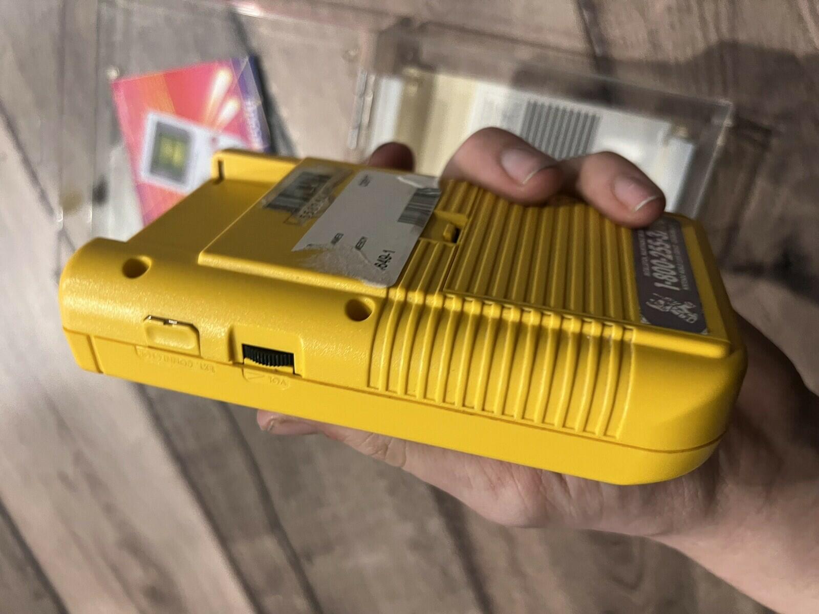 Yellow Play it Loud Original Game Boy DMG-01 Complete in Box CIB Case Brick