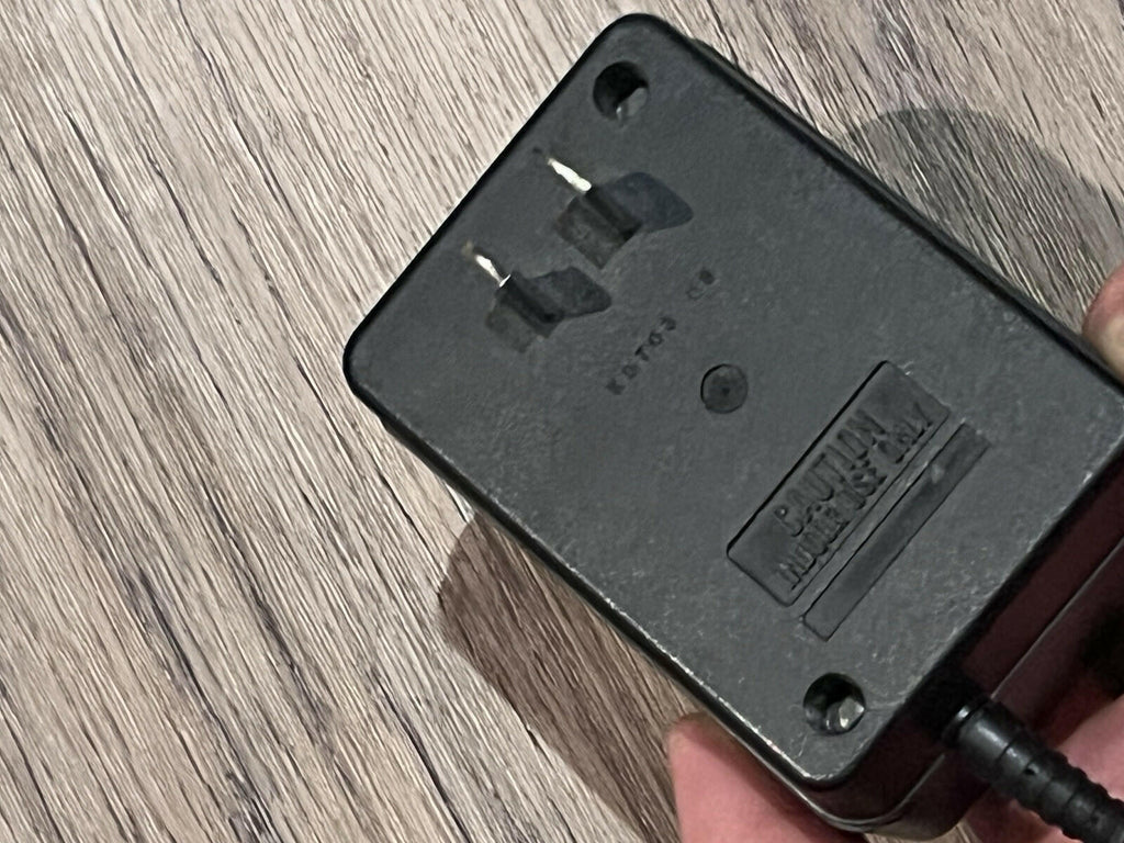 Super Nintendo SNES SNS-002 Power Supply AC Adapter OEM