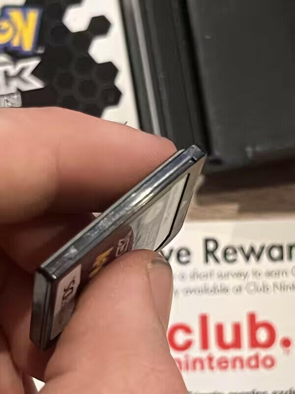 Pokemon Black (Nintendo DS, 2011) CIB WITH INSERTS