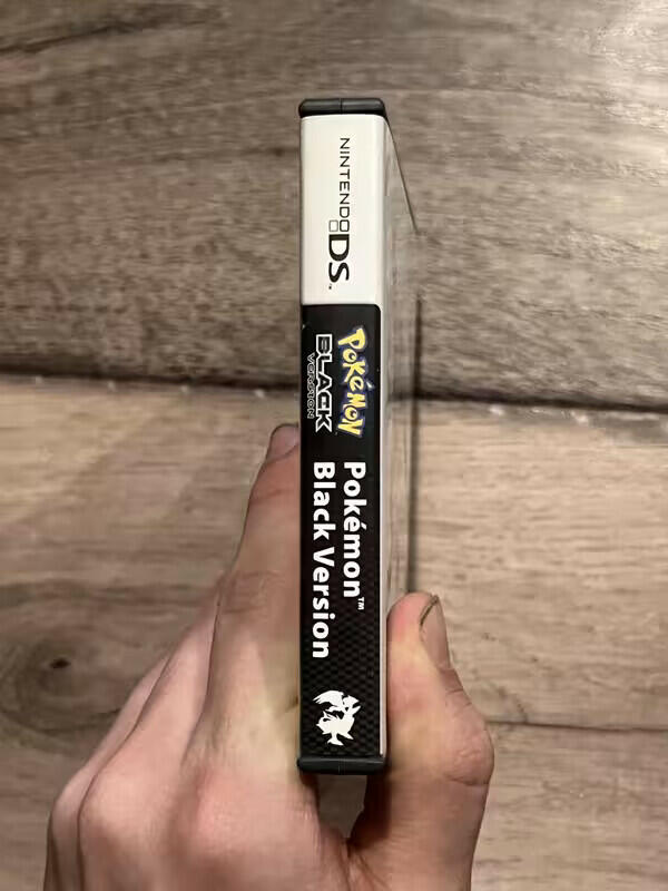 Pokemon Black (Nintendo DS, 2011) CIB WITH INSERTS