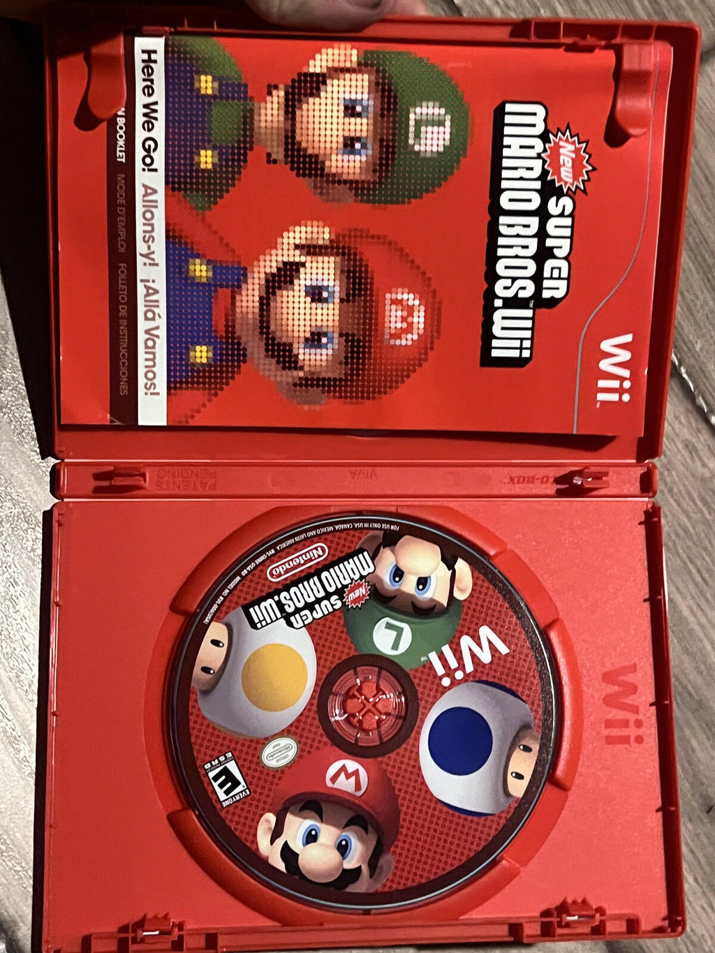 New Super Mario Bros. Wii (Nintendo Wii, 2009) CIB COMPLETE