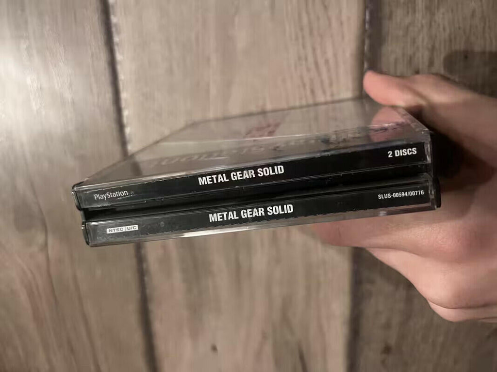 Metal Gear Solid (Sony Playstation, 1998) CIB