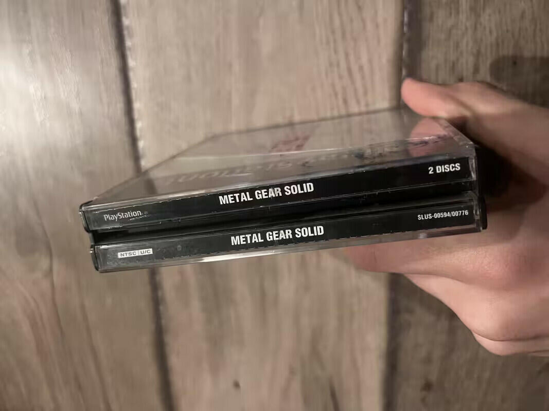 Metal Gear Solid (Sony Playstation, 1998) CIB