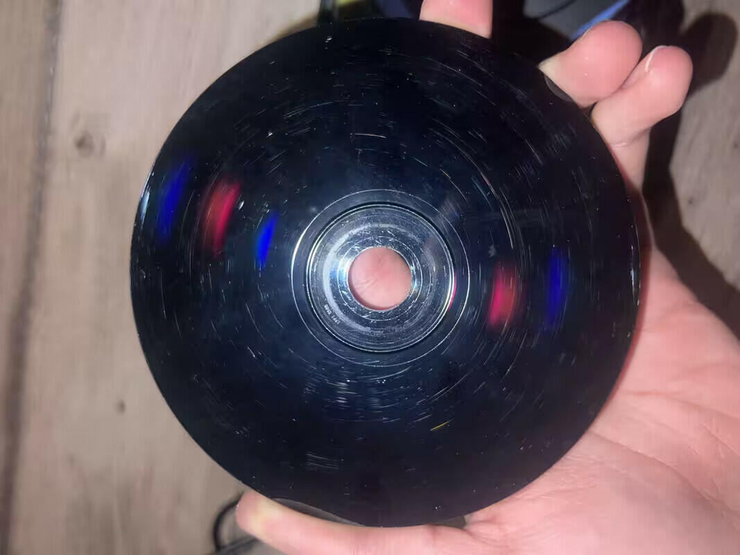 Metal Gear Solid (Sony Playstation, 1998) CIB