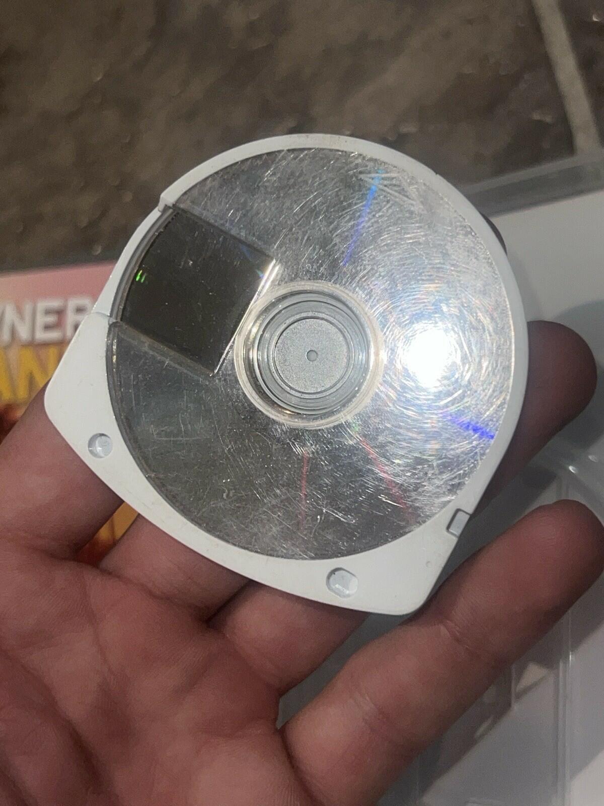 Midnight Club LA L.A. Remix (Sony PSP Playstation Portable, 2008) CIB